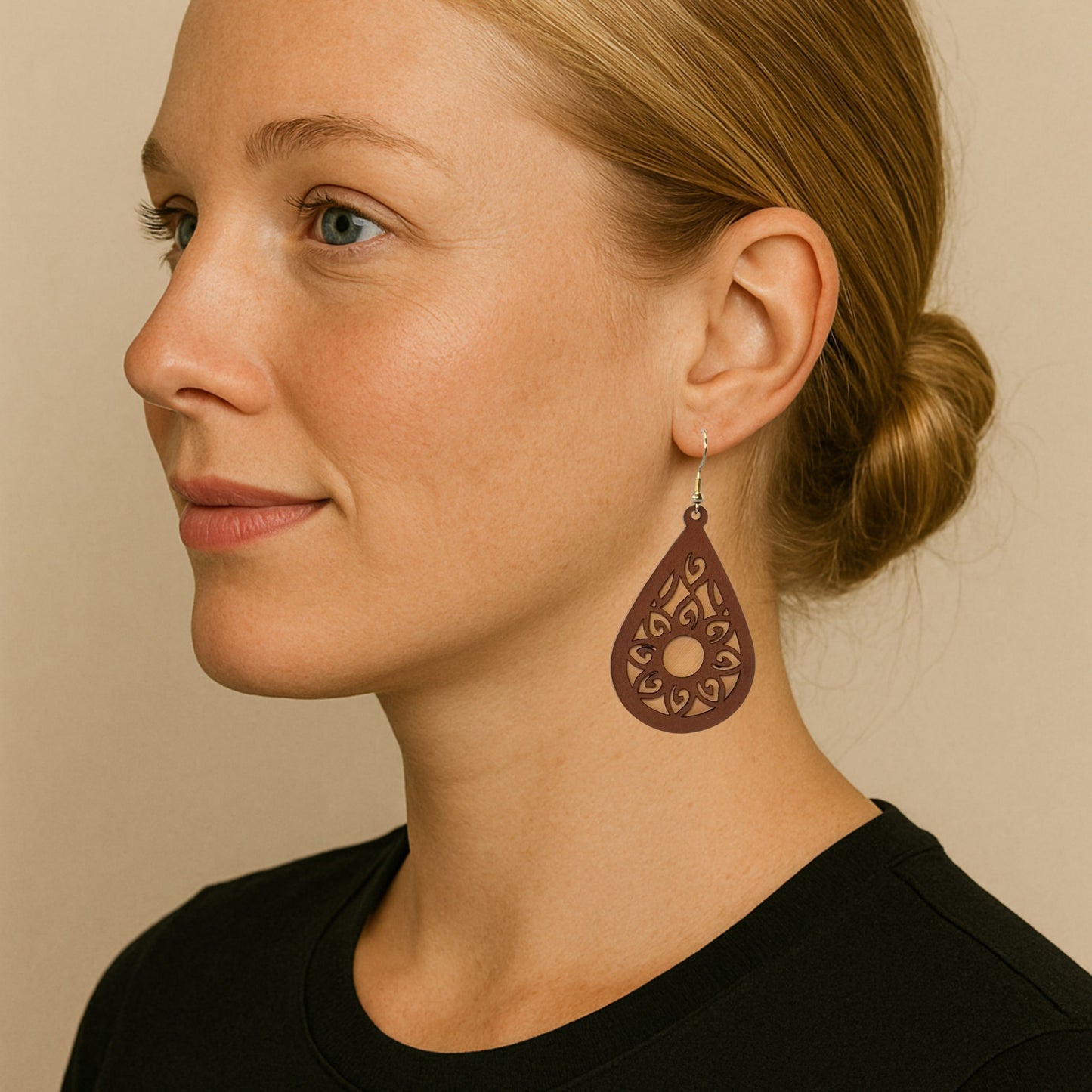 Mandala Dark Brown Leatherette (top) Light Wood Veneer (bottom) Teardrop Earrings