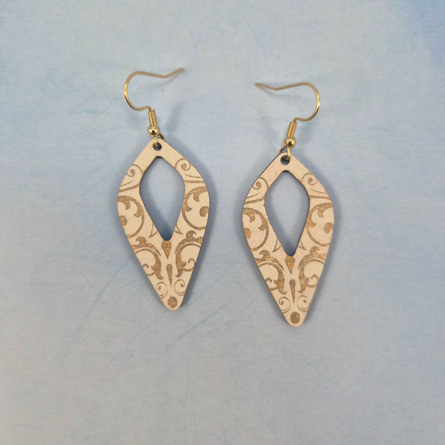 White and Gold Leatherette Dangle Earrings